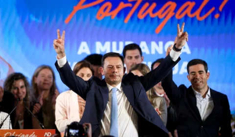 Direita tem vitória apertada nas eleições legislativas de Portugal