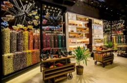 Franqueados da Cacau Show relatam clima de medo, taxas e dívidas