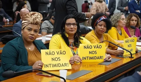 Câmara acumula notas de repúdio por violência política contra mulheres
