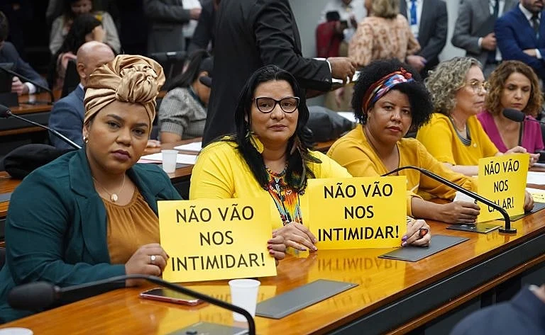 Bancada feminina Congresso Mulheres que fazem parte da bancada feminina da Câmara dos Deputados. Imagem: Pablo Valadares