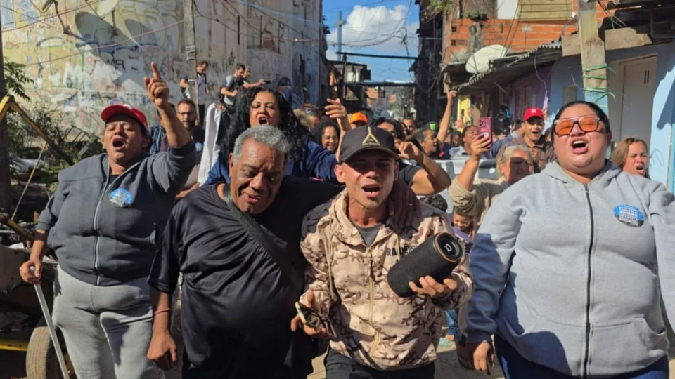 Governos federal e estadual anunciam plano conjunto para Favela do Moinho