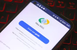 Explosão de entidades no governo Bolsonaro alimentou esquema de descontos indevidos no INSS
