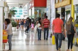 Dia Livre de Impostos promete descontos de até 70% em todo o país