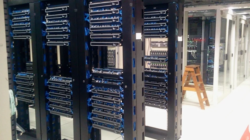 Governo lança regime especial para atrair datacenters