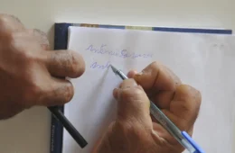 Analfabetismo de pessoas com deficiência é quatro vezes maior no país