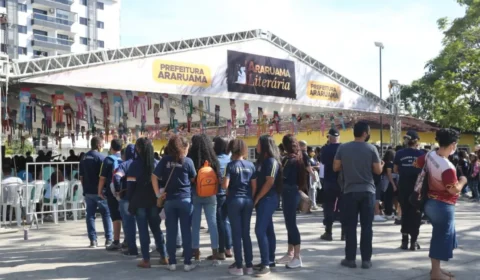 Feira Literária de Araruama reúne nomes como Conceição Evaristo, Leandro Karnal e MV Bill