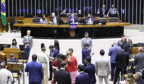 Governo sob pressão após aumento do IOF: oposição e setor produtivo reagem