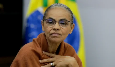 Marina diz que recebeu convites de diversos partidos e que candidatura ao Senado segue em aberto