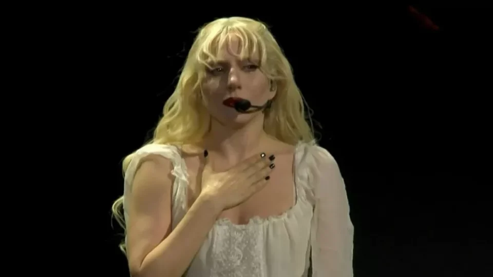 Equipe de Lady Gaga diz ter sabido de plano de ataque pela imprensa