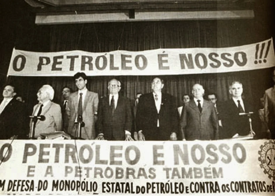 O movimento estudantil foi fundamental para o sucesso das mobilizações populares que levaram à criação da Petrobras. Foto: reprodução