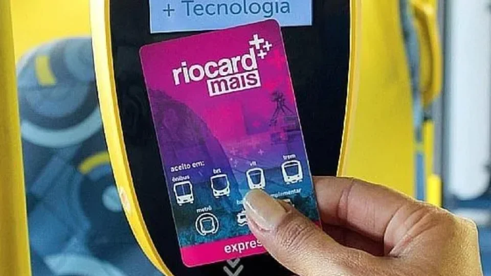 Polícia investiga fraudes contra bilhete único no transporte do Rio