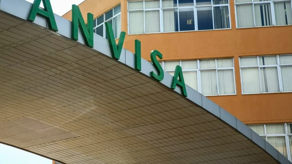 Anvisa suspende venda de produtos médicos irregulares