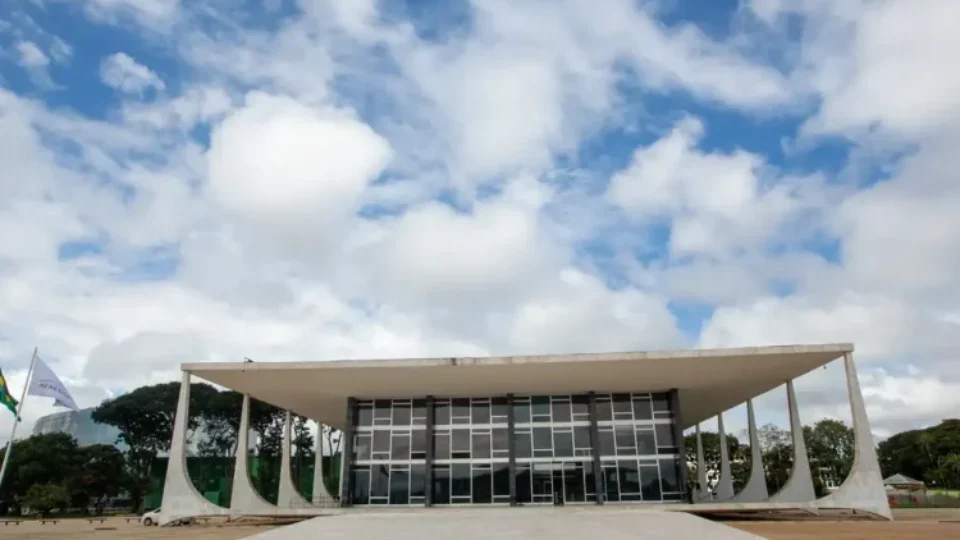STF retoma julgamento sobre big techs; entenda em que pé está