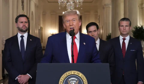 Trump anuncia cessar-fogo após 12 dias de conflito; Irã e Israel não confirmam