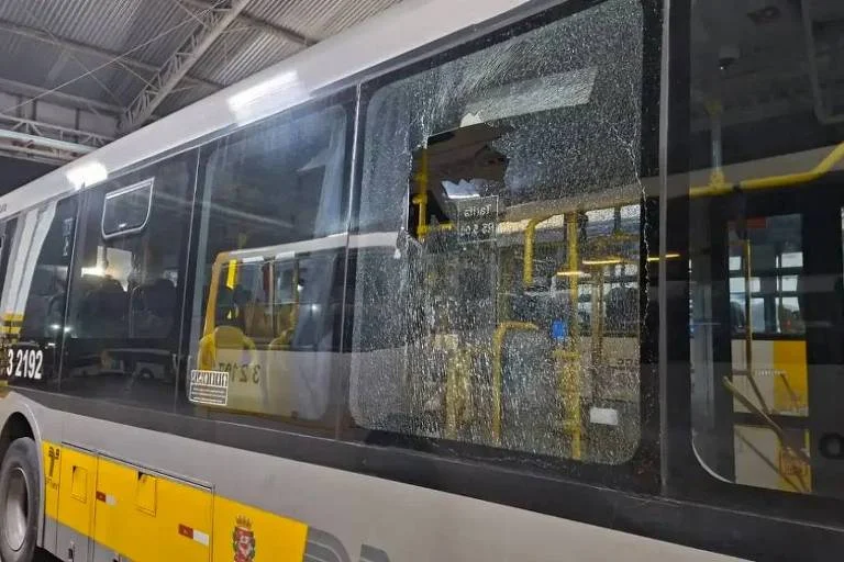 Ônibus