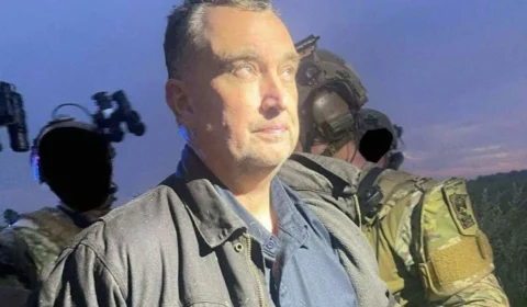 Suspeito de matar deputada e ferir senador é preso nos EUA, diz polícia