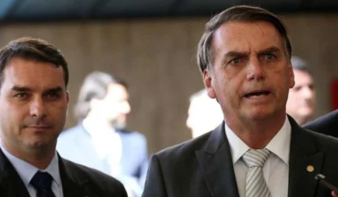 Ministros do STF minimizam pressão de Flávio por indulto a Bolsonaro