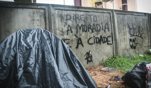 Dois homens em situação de rua morrem de frio em Porto Alegre