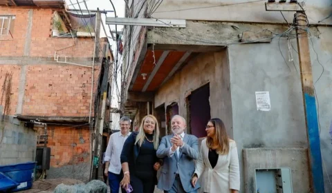 Em visita de Lula, moradores da Favela do Moinho denunciam ações violentas da PM de SP