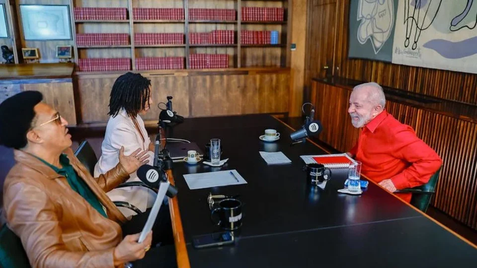 Em entrevista a Mano Brown, Lula sai em defesa de Haddad sobre o IOF: ‘Nada demais’