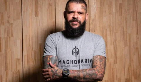 Pastor que pediu para Deus ‘arrebentar a mandíbula’ de Lula é acusado de desvio de R$ 500 mil