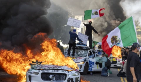 Protestos continuam em Los Angeles, mesmo com envio da Guarda Nacional por Trump