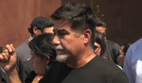 Quem é o líder sindical detido nos protestos de imigrantes na Califórnia?