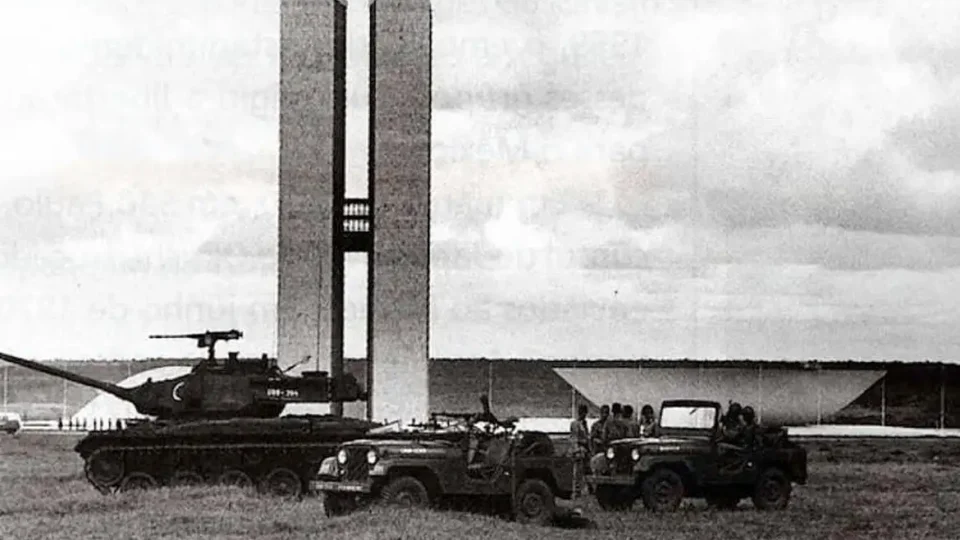 Como escritores, editoras e a Academia Brasileira de Letras apoiaram ditadura militar