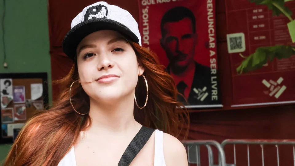 Influenciadora Laura Sabino sobrevive a tentativa de assassinato e sofre ataques nas redes