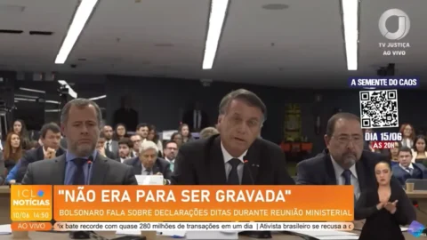 Bolsonaro pede desculpas a Alexandre de Moraes durante julgamento no STF