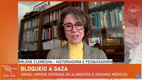 Israel está armando grupos radicais contra o Hamas, analisa a historiadora Arlene Clemesha