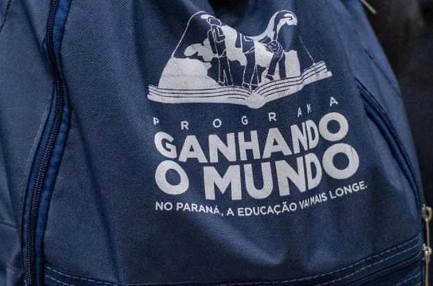 Victor Gabriel Camargo, 16, era aluno do Colégio Estadual Barão do Rio Branco, em Jesuítas (PR), e fazia intercâmbio de seis meses no Canadá (Foto: Redes Sociais)