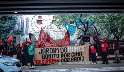 MTST protesta contra Nunes ocupando obra sob o Minhocão por 2 horas