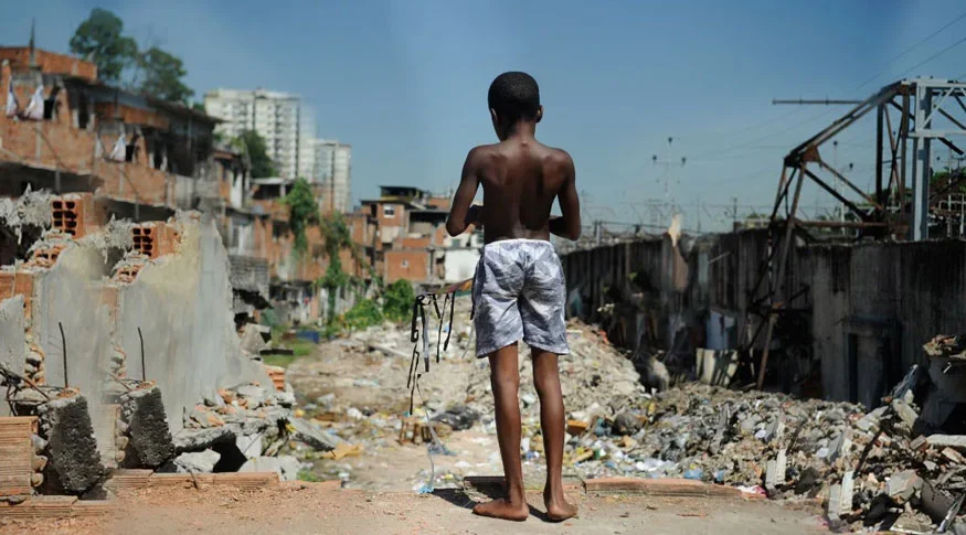 Segundo dados do IBGE divulgados em 2024, cerca de 59 milhões de brasileiros viviam com menos de R$ 22 ao dia. Foto: Tânia Rego/Agência Brasil