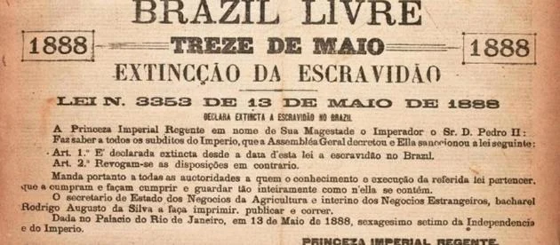 Lei Áurea, assinada em 13 de maio de 1888 pela Princesa Isabel, decreta a abolição oficial da escravidão no Brasil, marcando mais de 300 anos de trabalho escravo no país. Imagem: Arquivo Nacional 