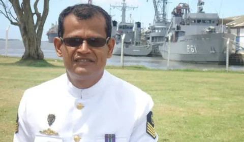 Familiares de militar expulso pelo 8/1 podem receber pensão de R$ 13 mil da Marinha