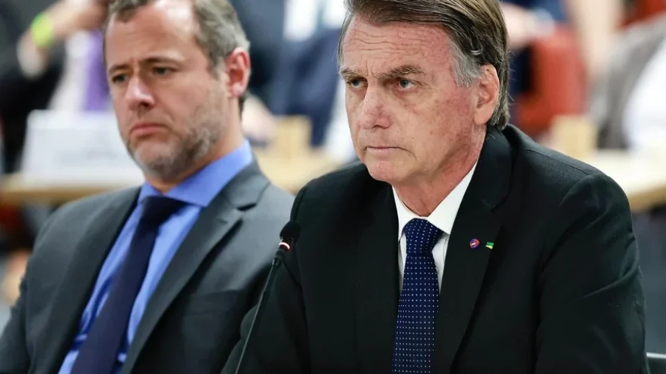 No STF, Bolsonaro trata plano golpista como ‘crítica’ estudada dentro das ‘quatro linhas’