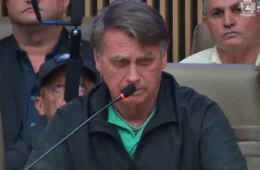Bolsonaro foi alertado sobre fraudes no INSS durante transição, segundo peritos