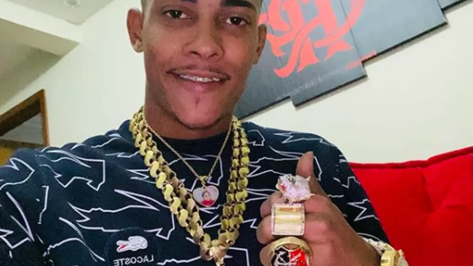 MC Poze é solto após cinco dias preso no RJ
