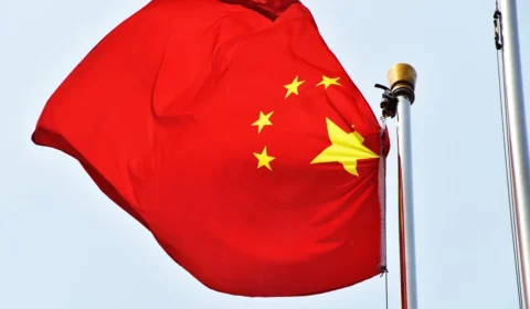 Empresas chinesas miram o Brasil em meio a crise interna e tensões globais