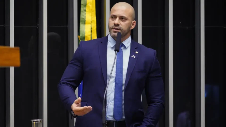 Fux rejeita pedido de prisão domiciliar para ex-deputado Daniel Silveira