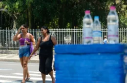 Terça-feira tem risco de temporais severos no Sul e calor intenso no país