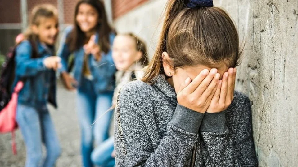 Jovem vítima de bullying na Califórnia ganha R$ 5,5 milhões de indenização