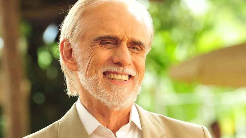 Aos 91 anos, morre Francisco Cuoco, um dos principais nomes da TV brasileira