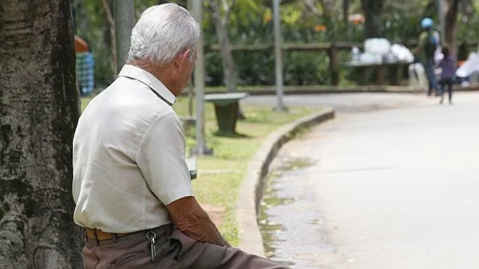 População idosa deve chegar a 2 bilhões até 2050 e elevar casos de violência, estima ONU