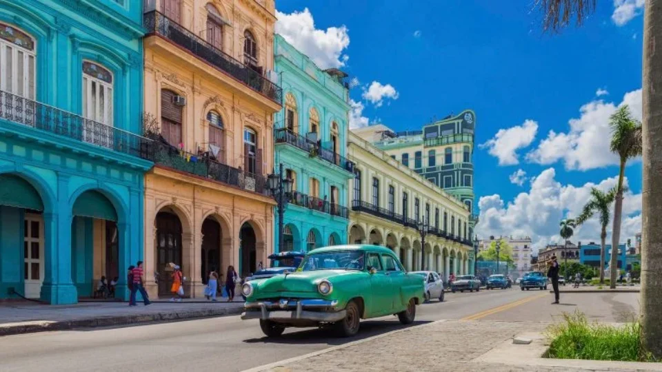 Brasil entra no foco de Cuba no setor de turismo