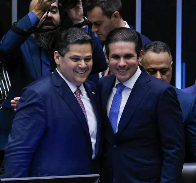 Alcolumbre e Motta. Foto: Agência Senado iof