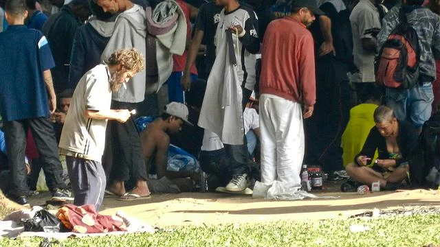A Cracolândia é parte do centro de São Paulo. O cenário visível escancara o que foi deixado de lado: moradia, saúde, trabalho e políticas públicas contínuas.Foto: Mauricio Camargo/Eleven/Agência O Globo
