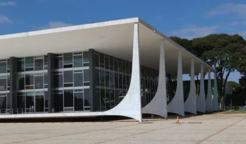 Maioria do STF mantém decisão que levou 7 deputados a perderem mandato