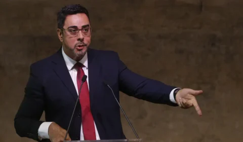 CNJ condena juiz Marcelo Bretas a aposentadoria compulsória